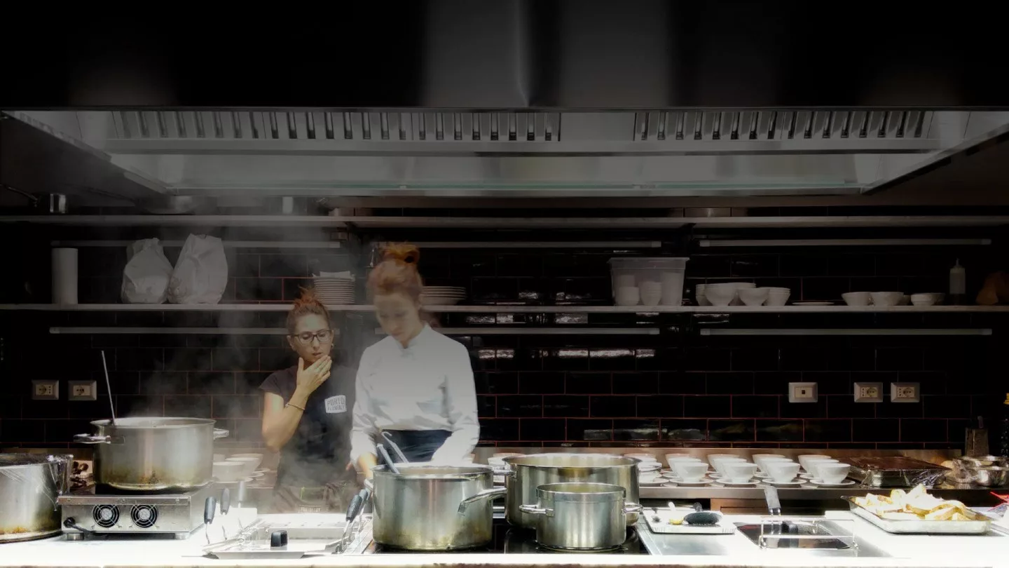 Casa Fluviale - Team building cooking show apre